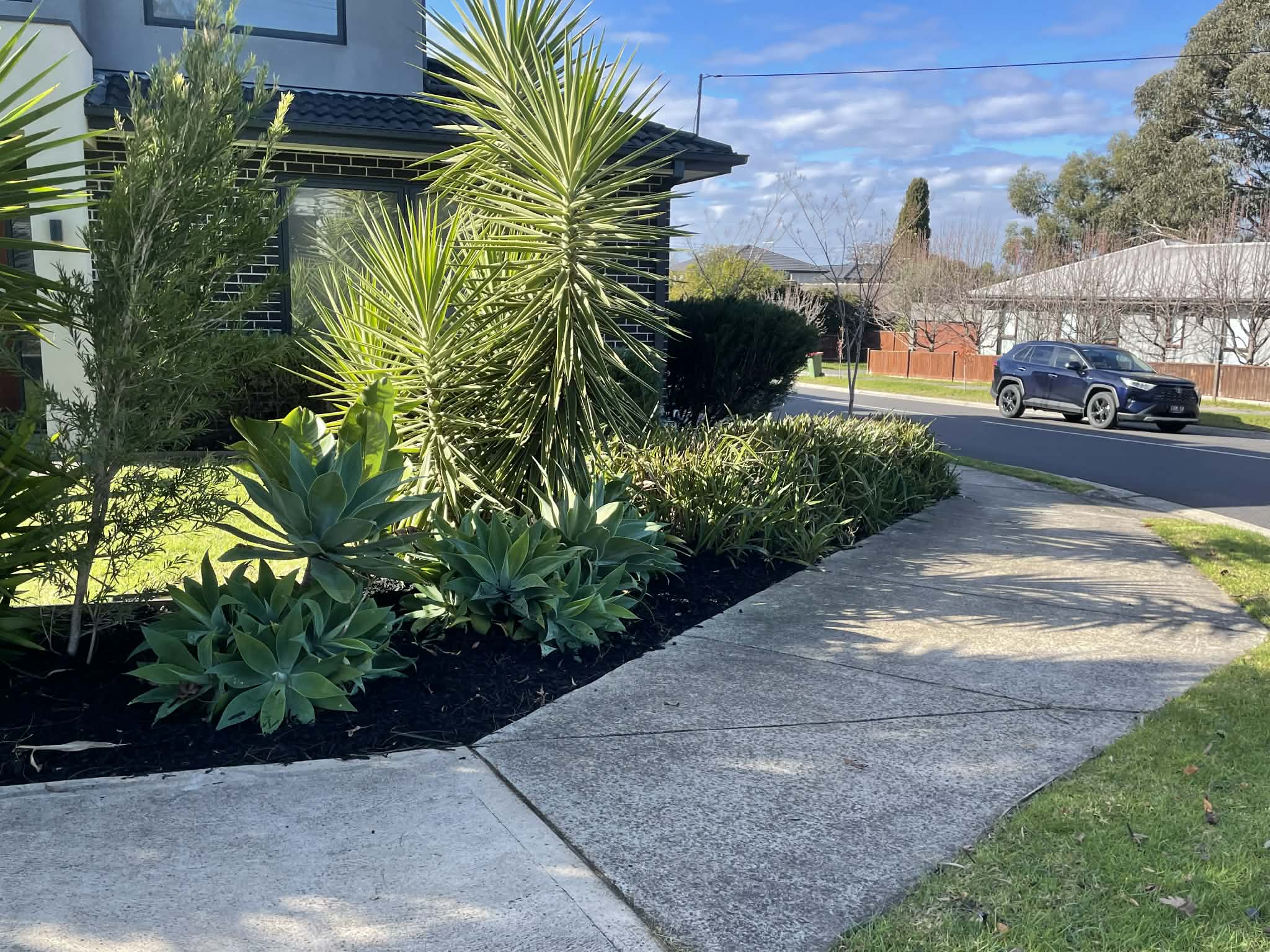 Garden maintenance Melbourne